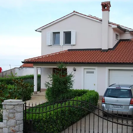 Stasja Apartment