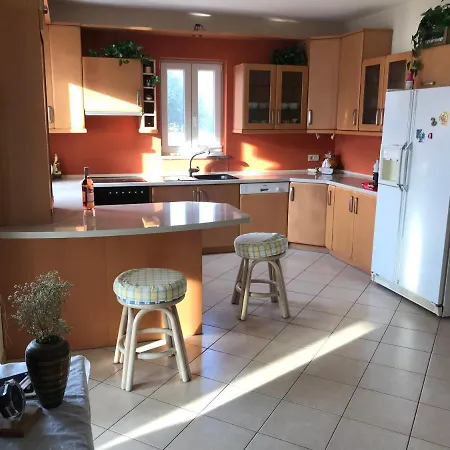 Stasja Apartment *